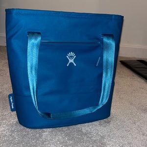 Hydroflask lunch box